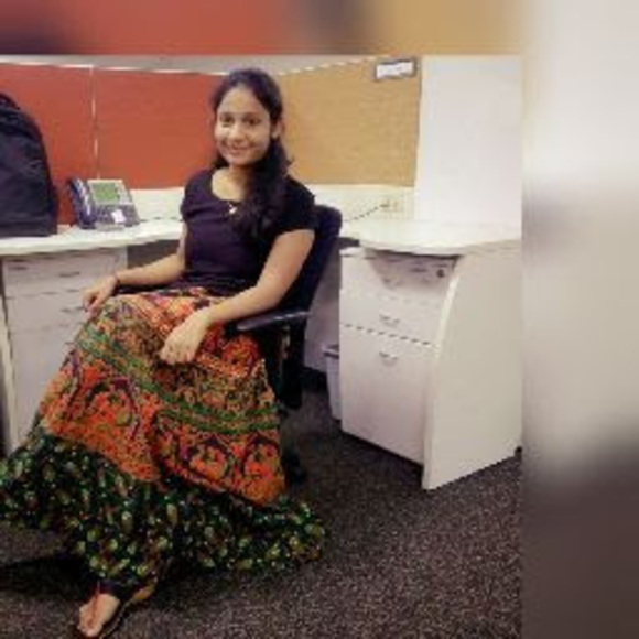 Meet your Posher, Chandrika - Picture 1 of 1